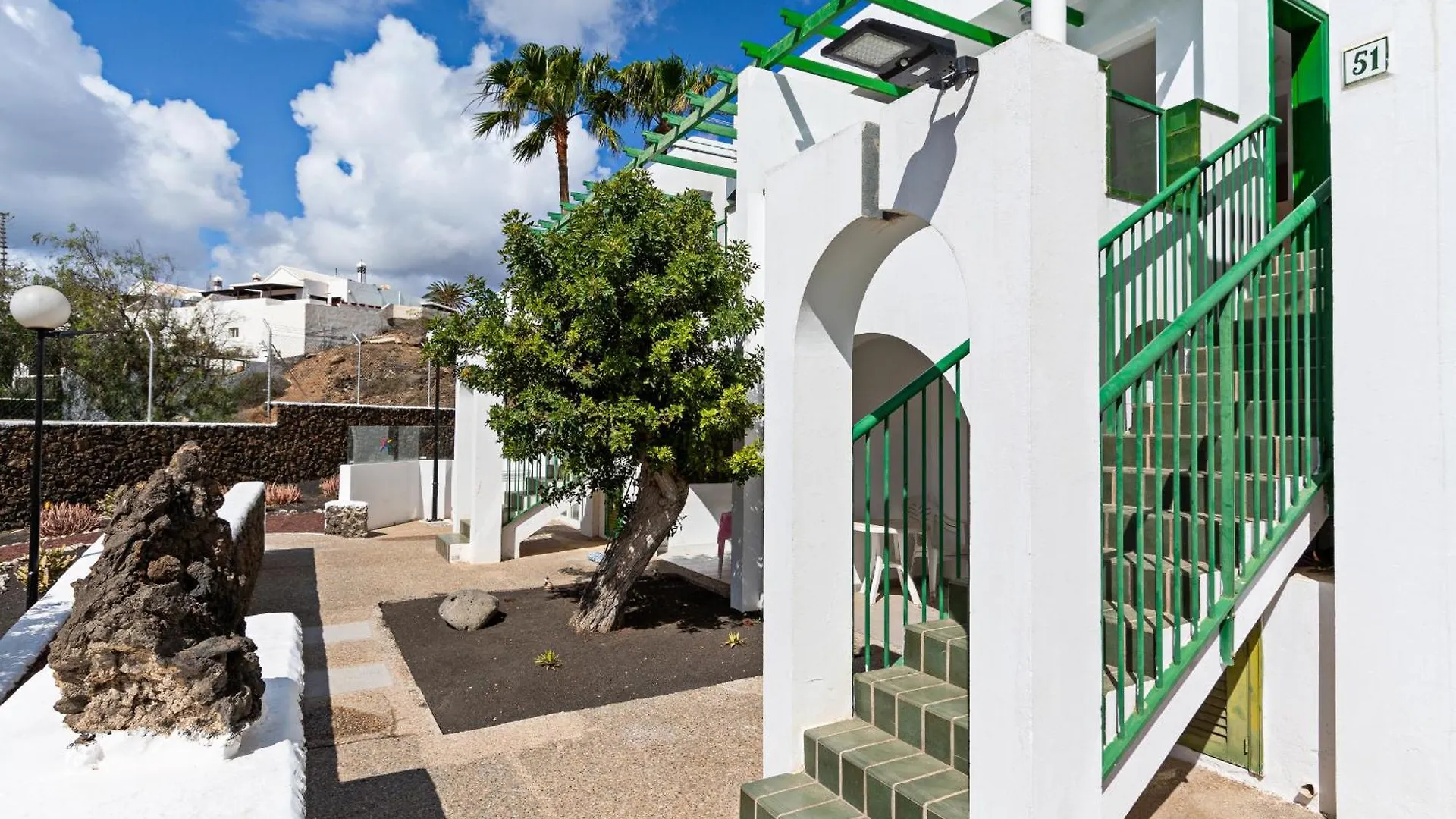 Guasimeta Duplex - Pool & Balcony Apartamento Puerto del Carmen  0*, Puerto del Carmen (Lanzarote) Espanha